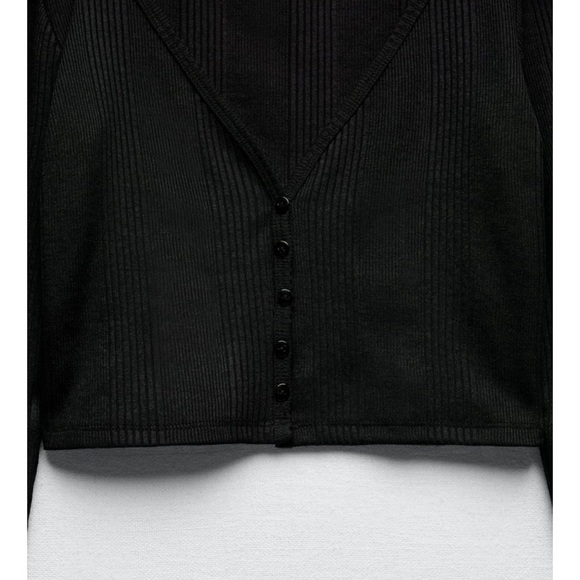 Zara RIBBED CROPPED JACKET
BLACK​ - Picture 4 of 4